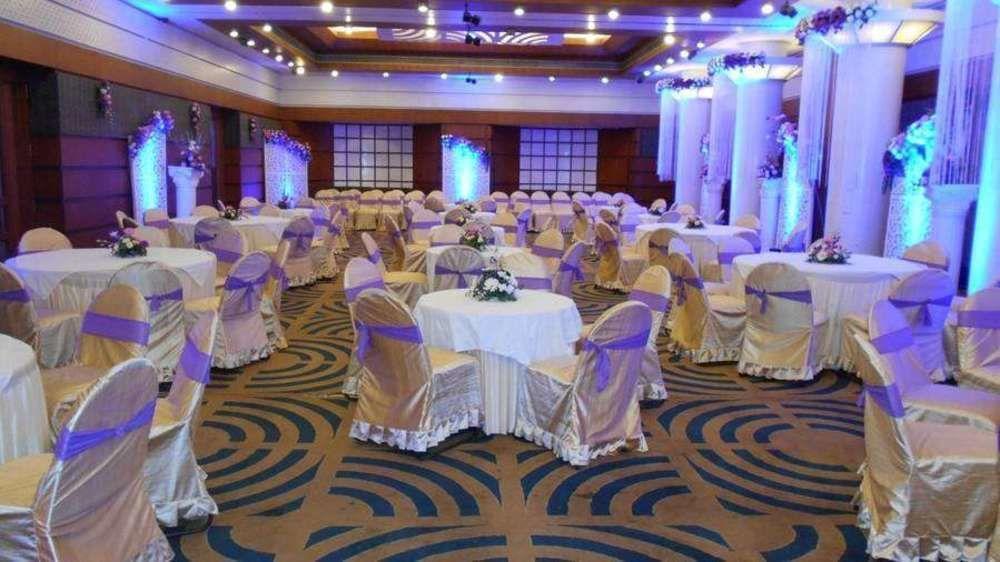 Vishwaratna Hotel Guwahati Exteriör bild